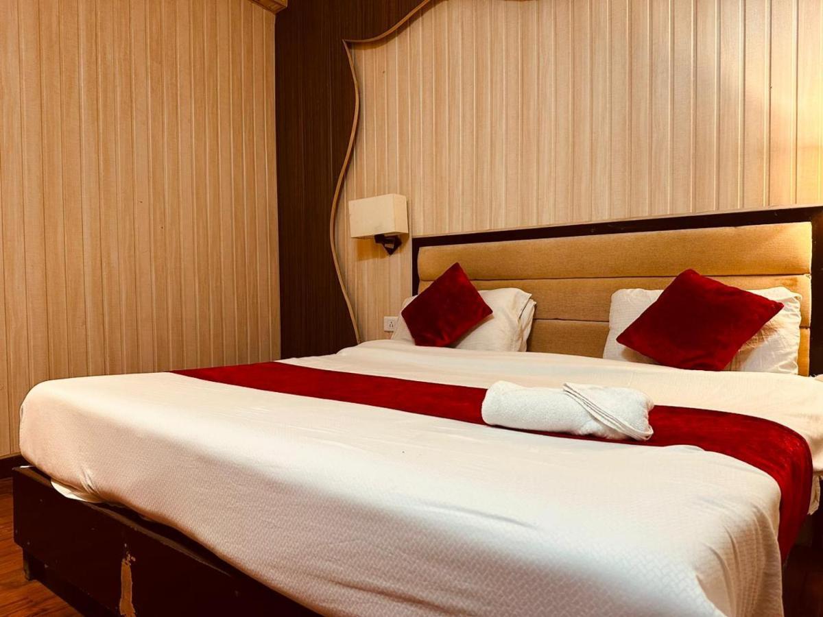 מנאלי Hotel Royal Residency מראה חיצוני תמונה