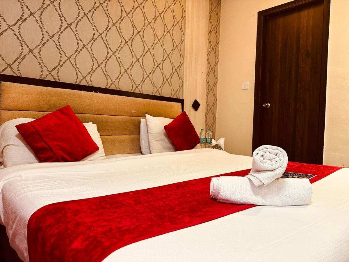 מנאלי Hotel Royal Residency מראה חיצוני תמונה