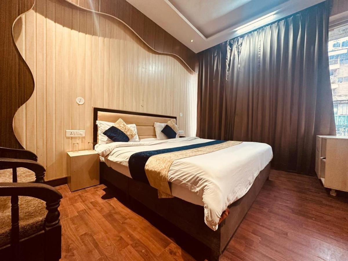 מנאלי Hotel Royal Residency מראה חיצוני תמונה